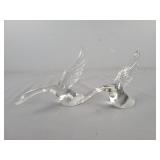 2x The Bid Heisey Glass Swans