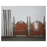 2x The Bid Matching Twin Mfg Beds