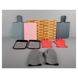 Asstd Kitchen Cutting Boards/oven Mits