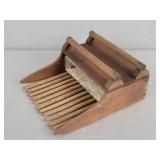 Vintage Handheld Berry Picker