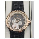 Disney Mickey Mouse Quartz Watch . Needs