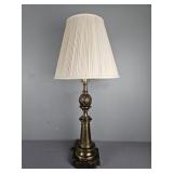 Lg Stiffel Brass Pineapple Table Lamp - Powers Up