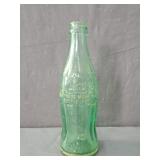 Vintage Embossed Classic Hobbleskirt 6 Oz Cocacola