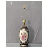 C&f Enterprises Vintage Oriental Motif Table Lamp