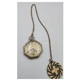 Running Elgin 17 Jewel Mens Pocket Watch