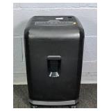Staples 15 Sheet Cross Cut Shredder