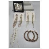 5 Pair Sparkling Earrings One Pair Has A Strand