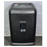 Staples 15 Sheet Cross Cut Shredder