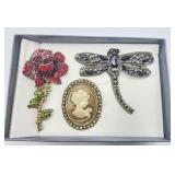 New 3 Pc Set Sparkling Brooches Pins Pendants