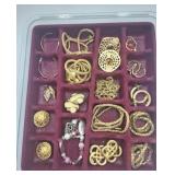 Earrings Some Signed ( 1 Erwin Pearl) (1 S.a.l. )