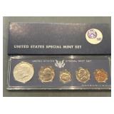 1967 Us Special Mint Set W Silver Half Dollar
