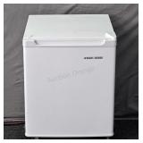 Blk & Decker 1.7 Cubic Ft Mini Fridge