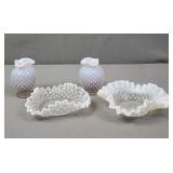4x The Bid Vintage Hobnail Pattern Glass Items