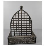 Metal Wall Hung Basket