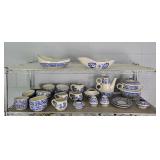 27 Pc Mexican Pottery Dinnerware
