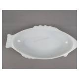 Usa Glasbake White Fish Shaped Bowl
