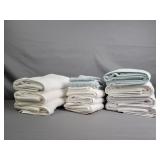 Lot Threshold & More Hand Towels