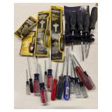 LOT ASSORTED SCREWDRIVERS