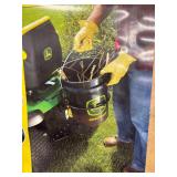 JOHN DEERE CARGO MOUNT SINGLE BUCKET HOLDER