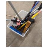 LOT ASSORTED SNOW BRUSHES