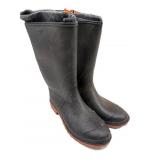 PAIR OF RUBBER BOOTS SIZE 11