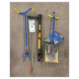 LOT ASSORTED GARDENING TOOLS