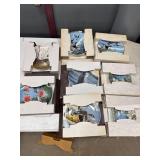 LOT ASSORTED DECORATIVE PLATES