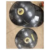 LOT OF CULTIVATOR DISCS