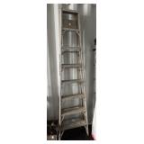 8 FOOT STEP LADDER