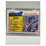 1983-84 O PEE CHEE #22 WAYNE GRETZKY NM - MINT