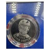 1999 WAYNE GRETZKY RETIREMENT MEDALLION WITH CASE