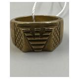 COSTUME JEWELRY RING