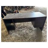 DESK APPROX 5 FT
