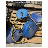 SKID OF RETRACTABLE AIR LINES