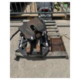 SLIDING 5TH WHEEL HITCH