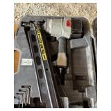 NAIL GUN (NEEDS NAIL TRACK)