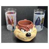 2 Star Trek Glasses and Plastic Tasmanian Devil