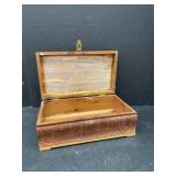 Wooden Dresser Box