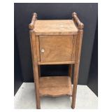 Smokers Stand, 11x10x27 "