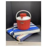 Thermos and 2 Chair Cushions
