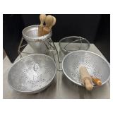 kitchen colanders and utensils