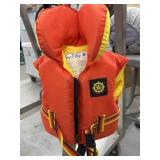 0-35 lbs personal floatation jacket