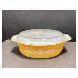 Pyrex Butterfly Gold 2.5 L Casserole Dish with Lid