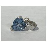 14 kt White Gold Heart Shaped Blue Topaz Pendant