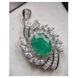 $9,712 Appraisal - 6.6 ct Cert. Silver Emerald
