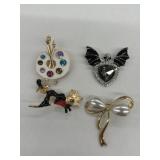 4 Various Brooches - new