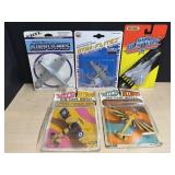 5 Die Cast Airplanes in pkgs