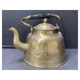 Large Brass Kettle 11 ' to Top of Handle