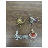 4 Various Brooches - new
