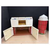 Vintage Fisher Price Family Play Farm